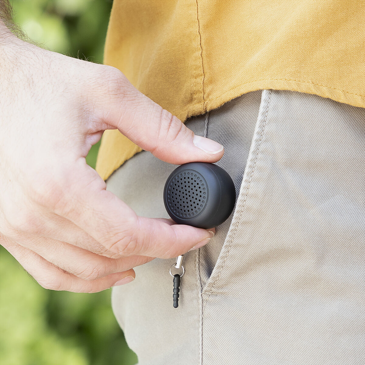 "Overal Muziek & Selfies – Draagbare Mini Speaker Miund InnovaGoods"